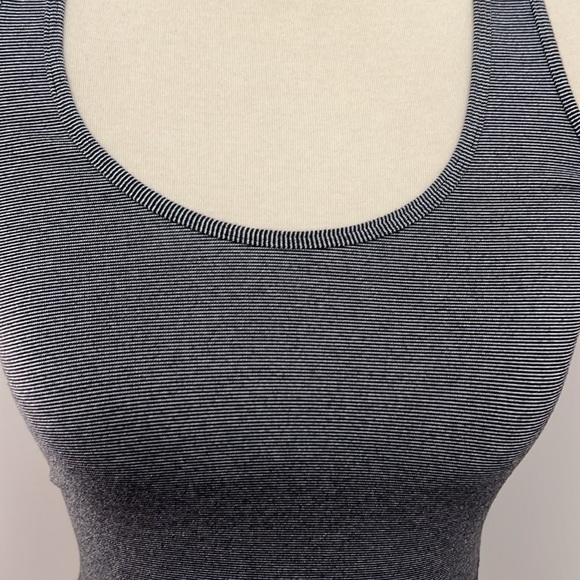 Lululemon Cool Racerback Tank - Picture 4 of 7